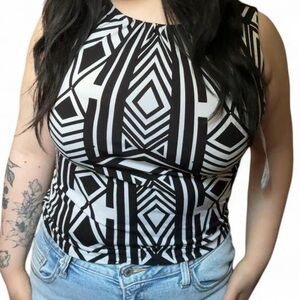 Geometric Black and White Sleeveless Top